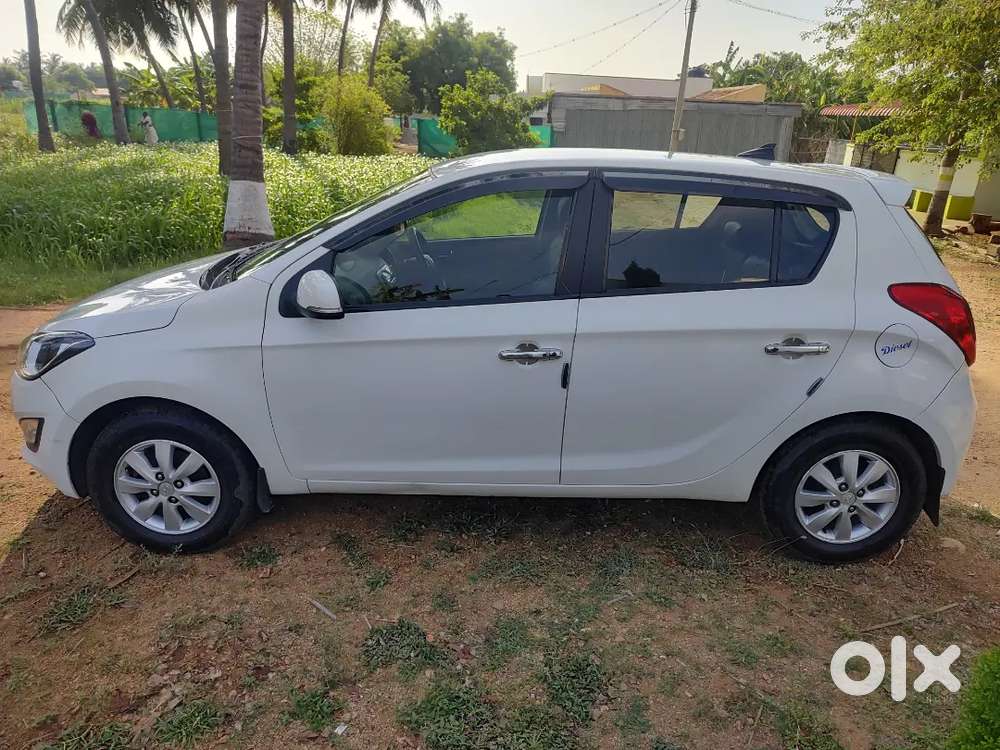 Topend 2012 Facelift Hyundai I20 1.4 Crdi Asta