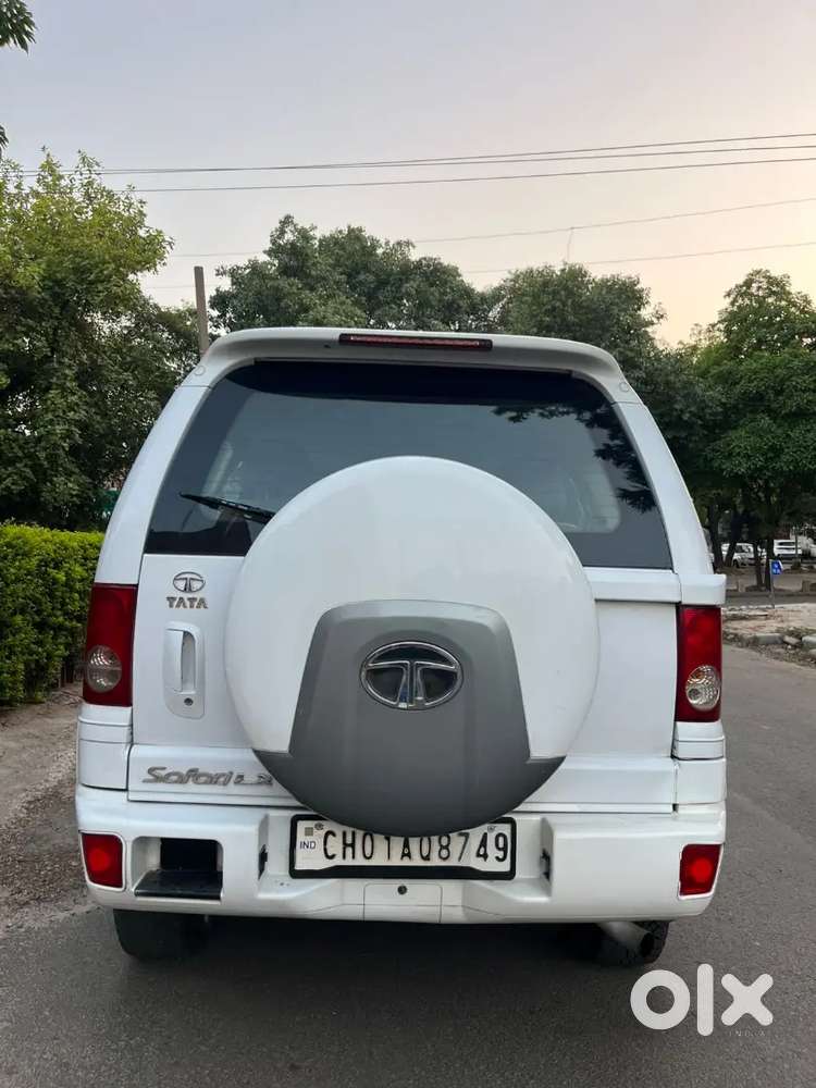 Tata Safari 2013 Diesel 92009 Km Driven
