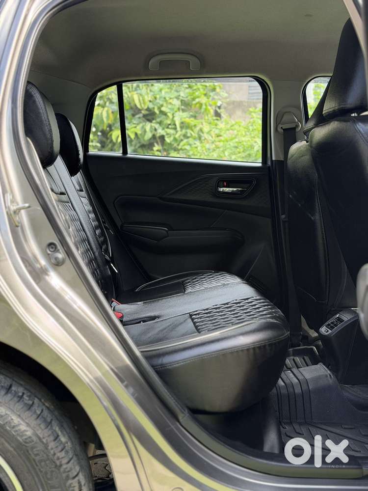Maruti Suzuki Swift Zxi Plus, 2024, Petrol