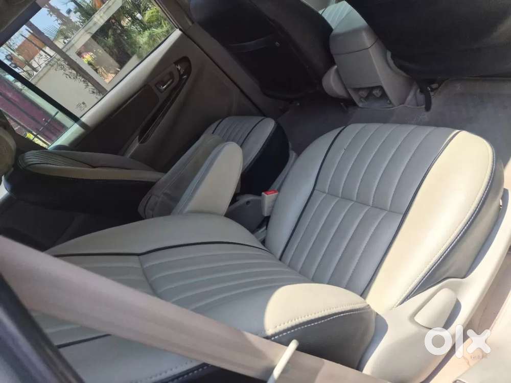 Toyota Innova 2.5 Ev Ps 7 Str Bs-iii, 2013, Diesel