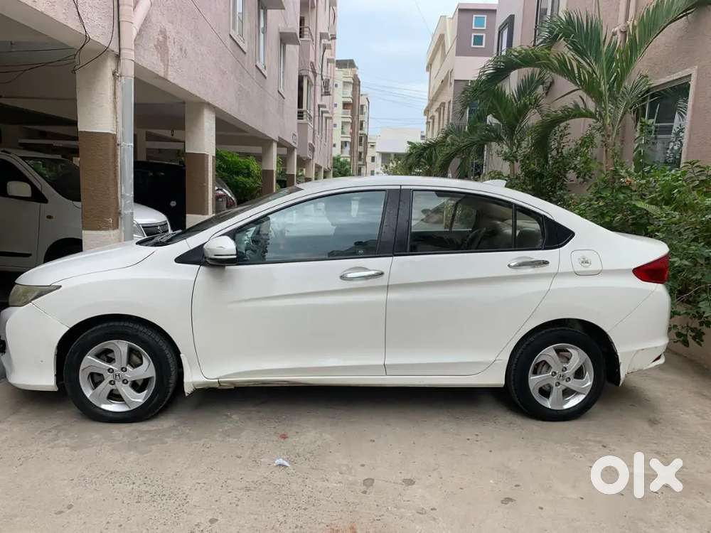 Honda City 1.5 V Mt Bs Iv