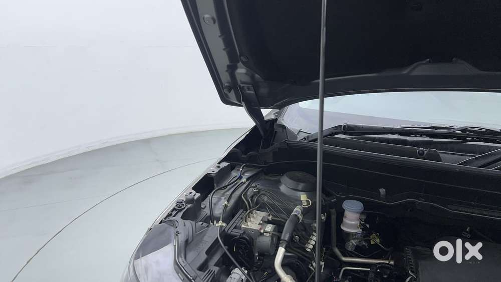 Maruti Suzuki Brezza Vxi At, 2024, Petrol