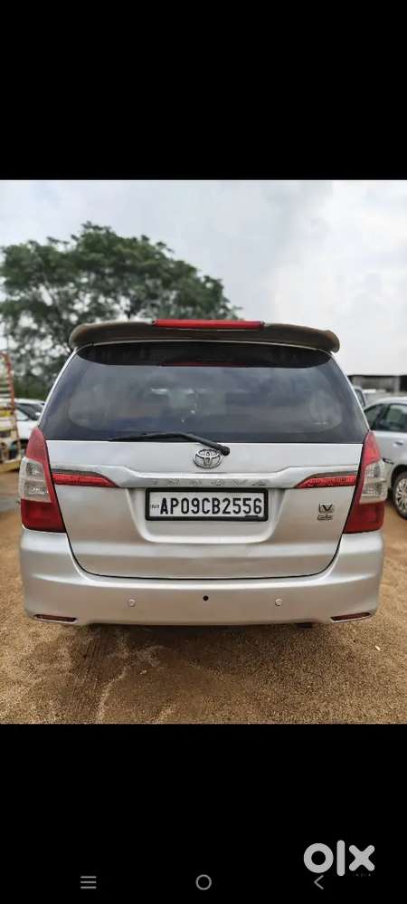 Toyota Innova 2010 Diesel 195000 Km Driven