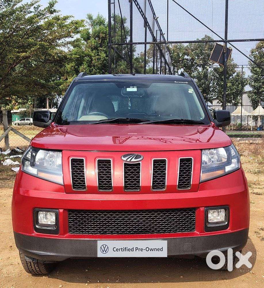 Mahindra Tuv 300 T10 Opt Dual Tone, 2017, Diesel