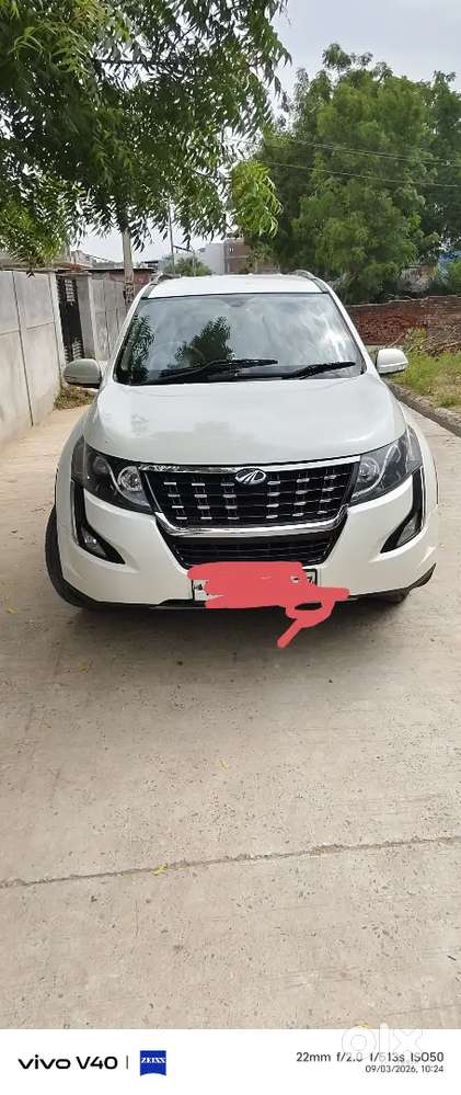 Mahindra Xuv500 W6 2017 Variant