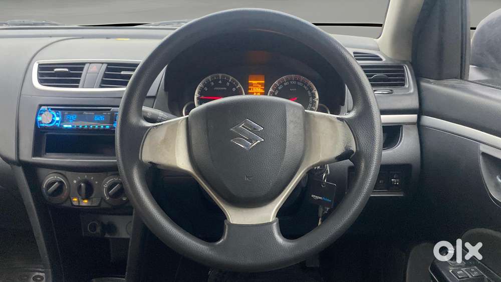 Maruti Suzuki Swift 2011-2014 Vxi, 2013, Petrol