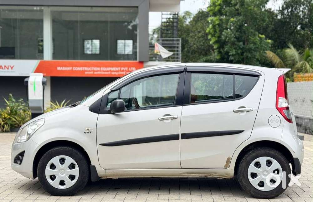 Maruti Suzuki Ritz Vxi, 2012, Petrol