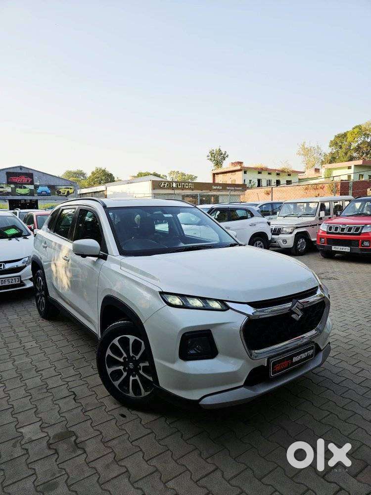Maruti Suzuki Grand Vitara 1.5 Alpha Smart Hybrid At, 2024, Petrol