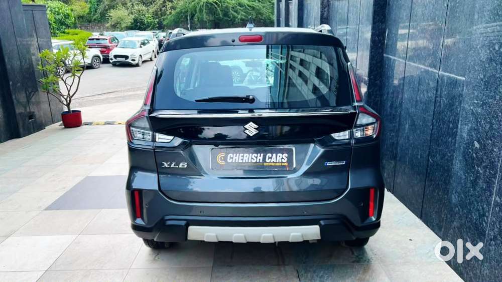 Maruti Suzuki Xl6 1.5 Zeta At, 2022, Petrol