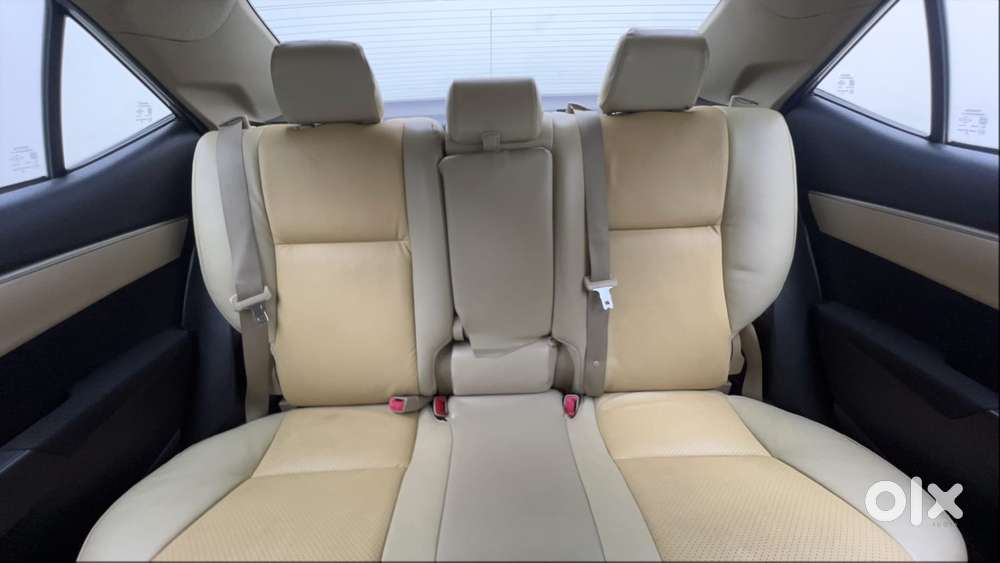 Toyota Corolla Altis 1.8 G, 2014, Petrol