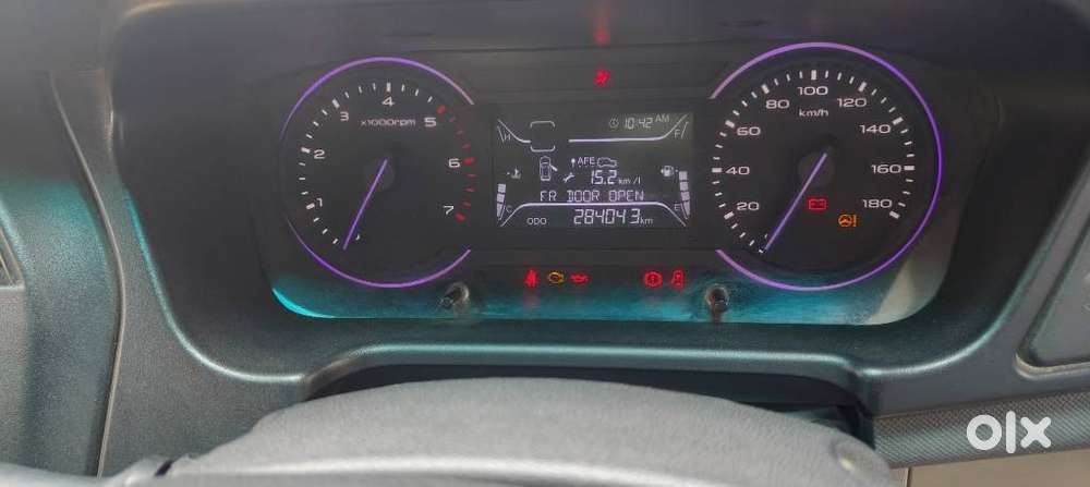 Mahindra Marazzo M2, 2018, Diesel