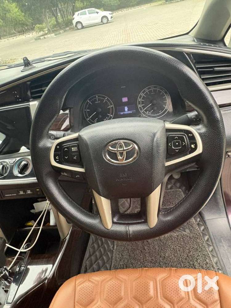 Toyota Innova Crysta 2.8 Gx At, 2016, Diesel