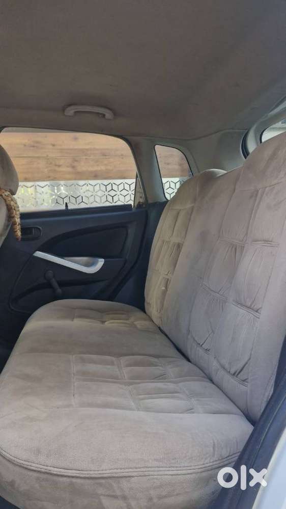 Ford Figo 1.2p Titanium Mt, 2014, Petrol