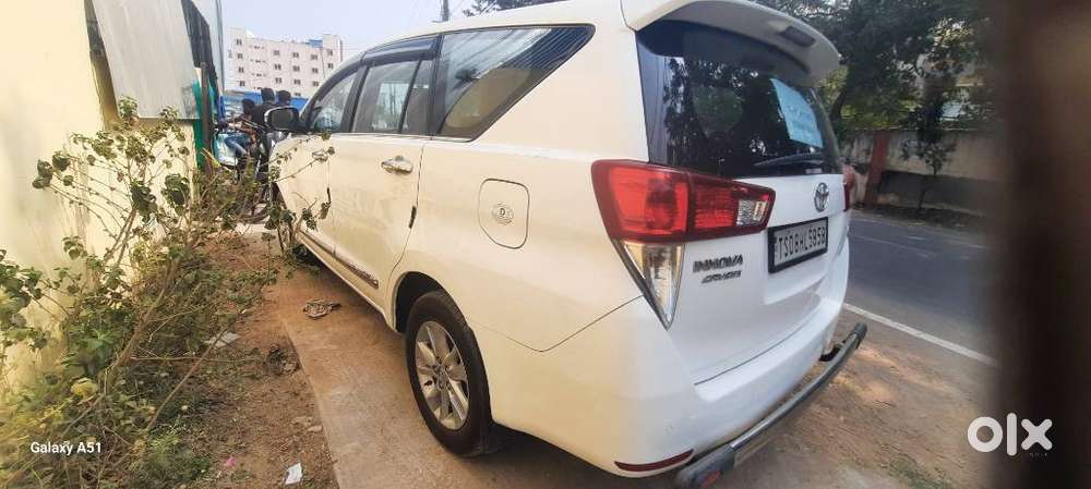 Toyota Innova Crysta 2.4 G Mt, 2017, Diesel