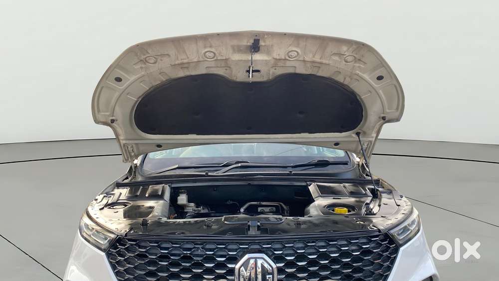 Mg Hector Plus 1.5 Sharp Turbo Cvt 6 Str, 2022, Petrol