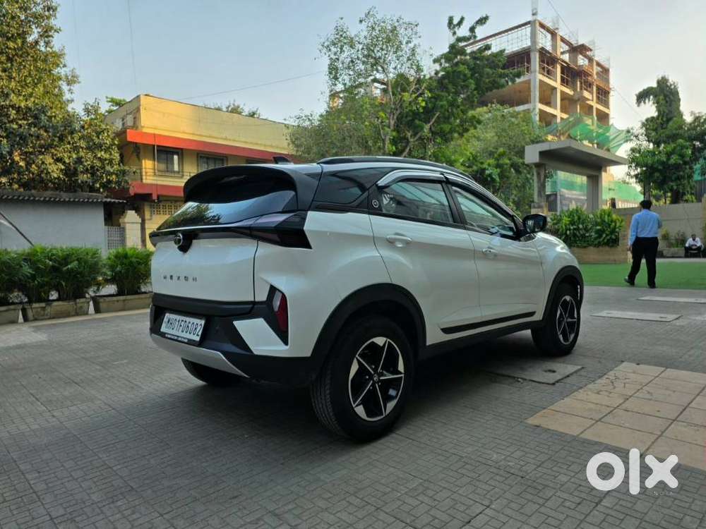 Tata Nexon Fearless Pr Plus 1.2 Revotron Petrol 7 Dca Dt, 2026, Petr..