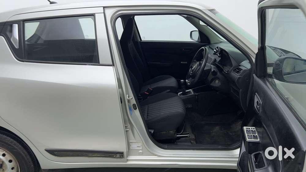 Maruti Suzuki Swift 1.3 Lxi, 2019, Petrol