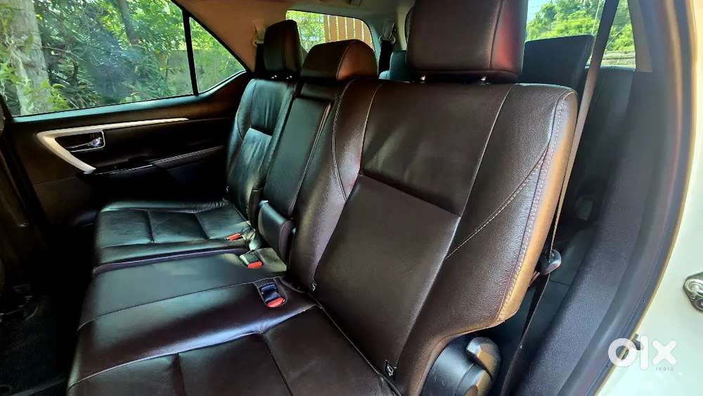 Toyota Fortuner 2017 Diesel 143000 Km Driven Orginal Kerala