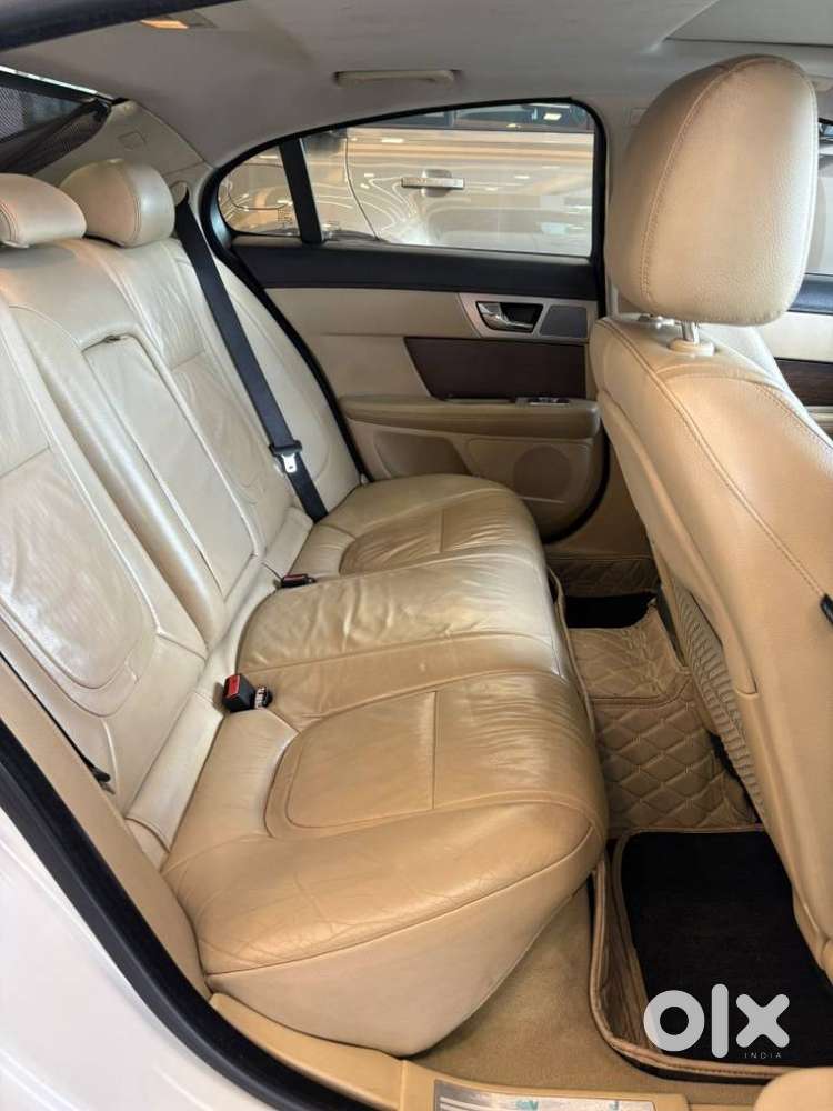Jaguar Xf, 2013