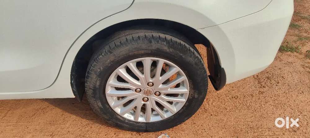 Maruti Suzuki Dzire Zxi 2024