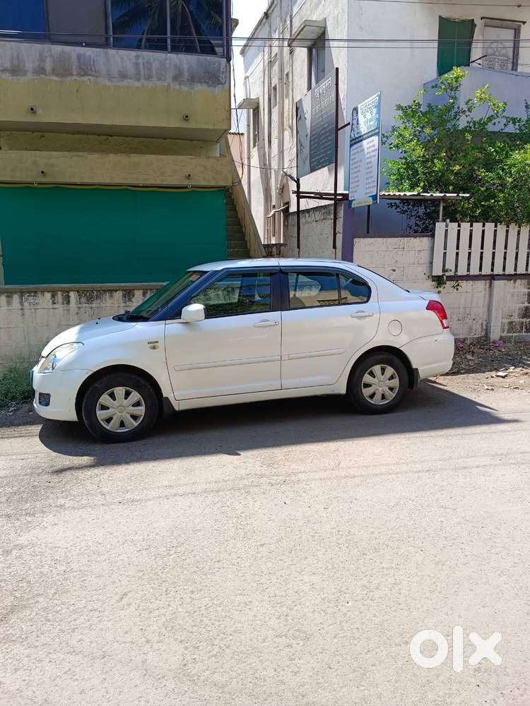 Maruti Swift Desire Vdi 2009 Family Car White Colour