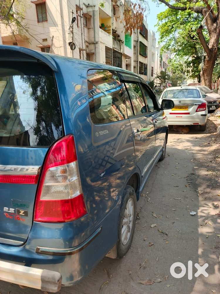 Toyota Innova 2.5 Z Diesel 7 Seater, 2014, Diesel