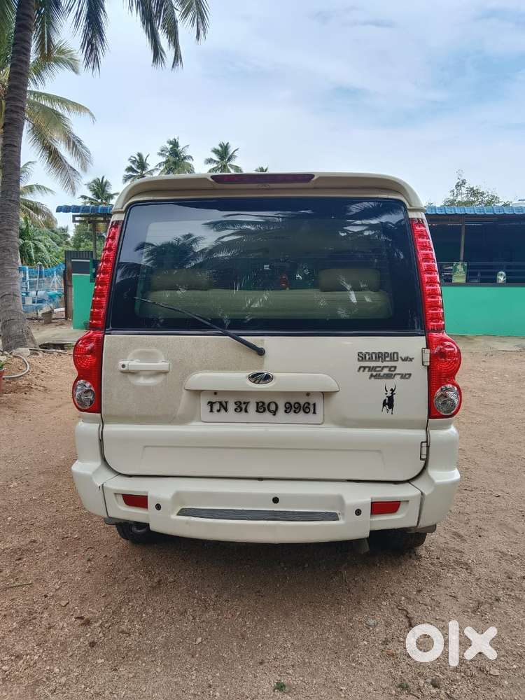 Mahindra Scorpio Vlx Airbags Bs Iii, 2011