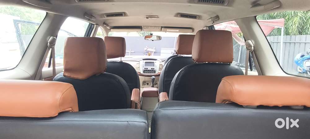 Toyota Innova 2.5 V 7 Str, 2012, Diesel
