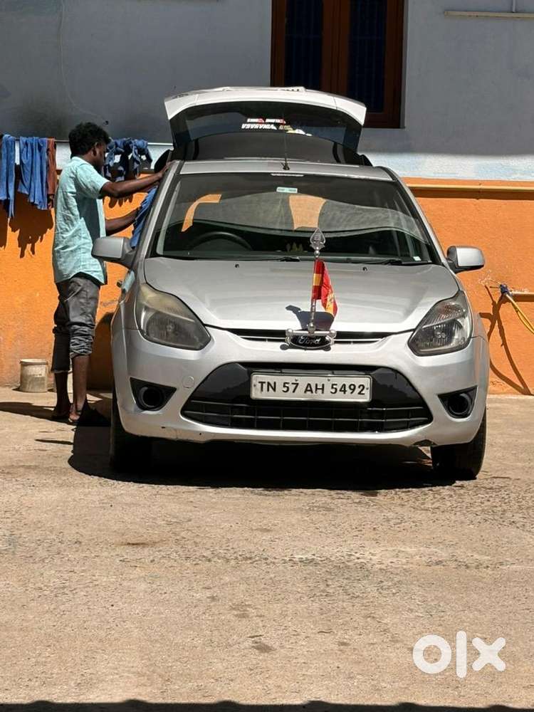 Ford Car 2013 Km Driven