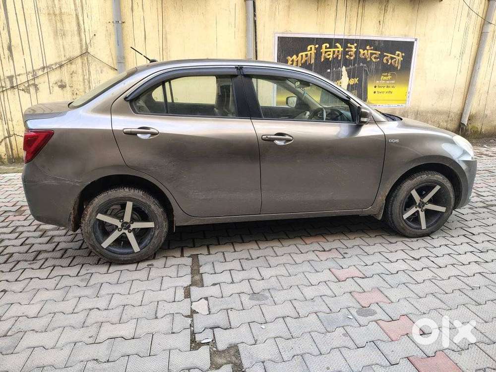 Maruti Suzuki Swift Dzire Vdi (o), 2017, Diesel