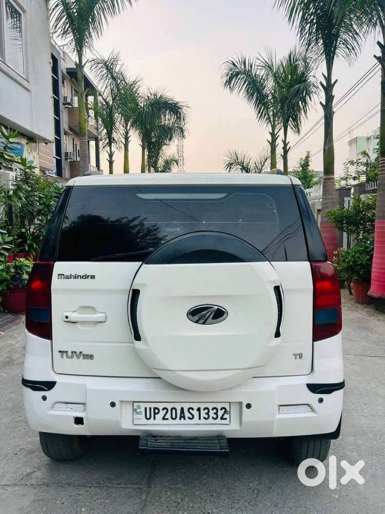 Mahindra Tuv 300 Mhawk100 T8 Dual Tone, 2015, Diesel