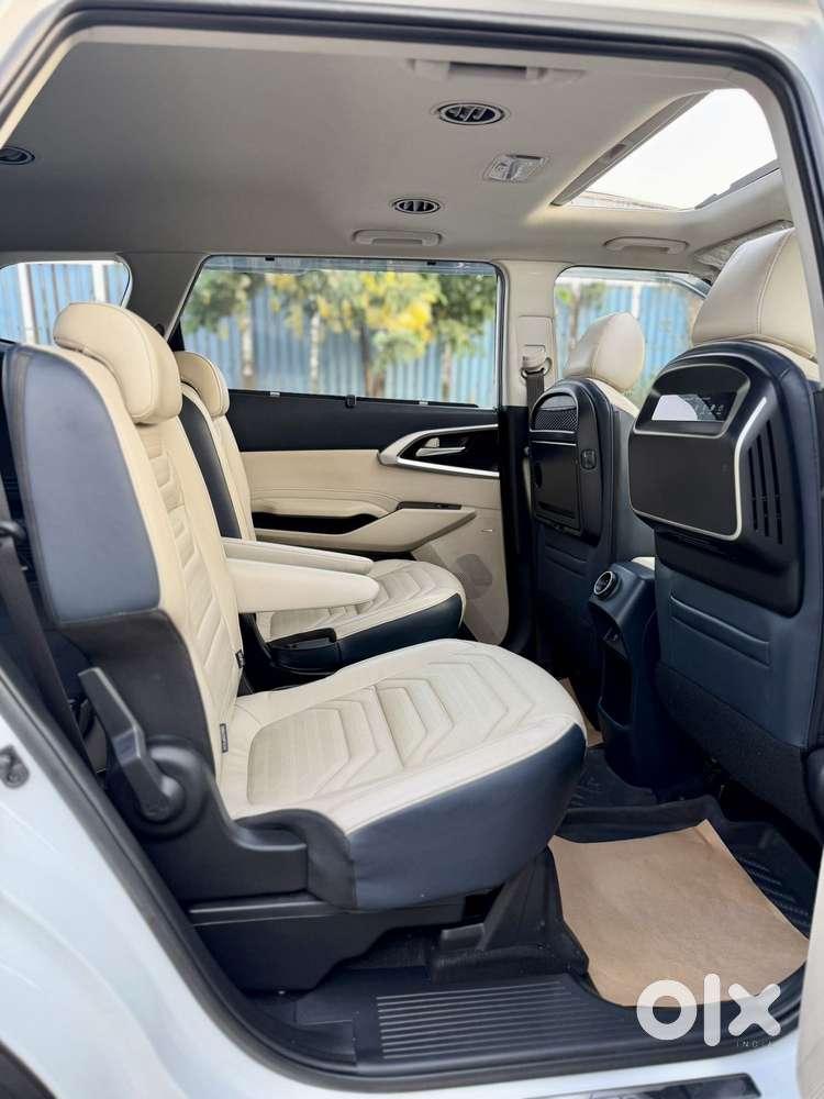 Kia Carens 1.5 Luxury Plus Turbo Dct, 2022, Petrol