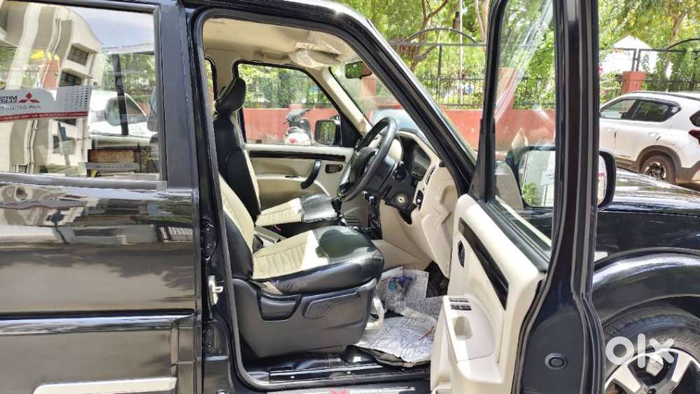 Mahindra Scorpio S11 Mt 7s, 2025, Diesel