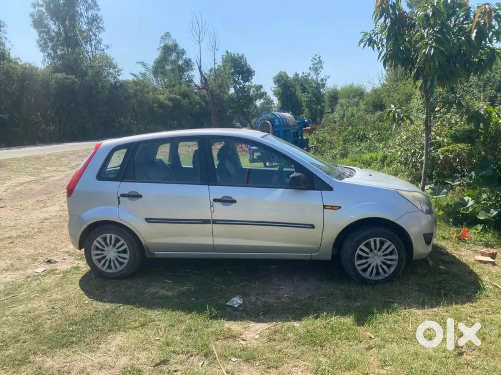 Ford Figo 2012 Diesel 102000 Km Driven