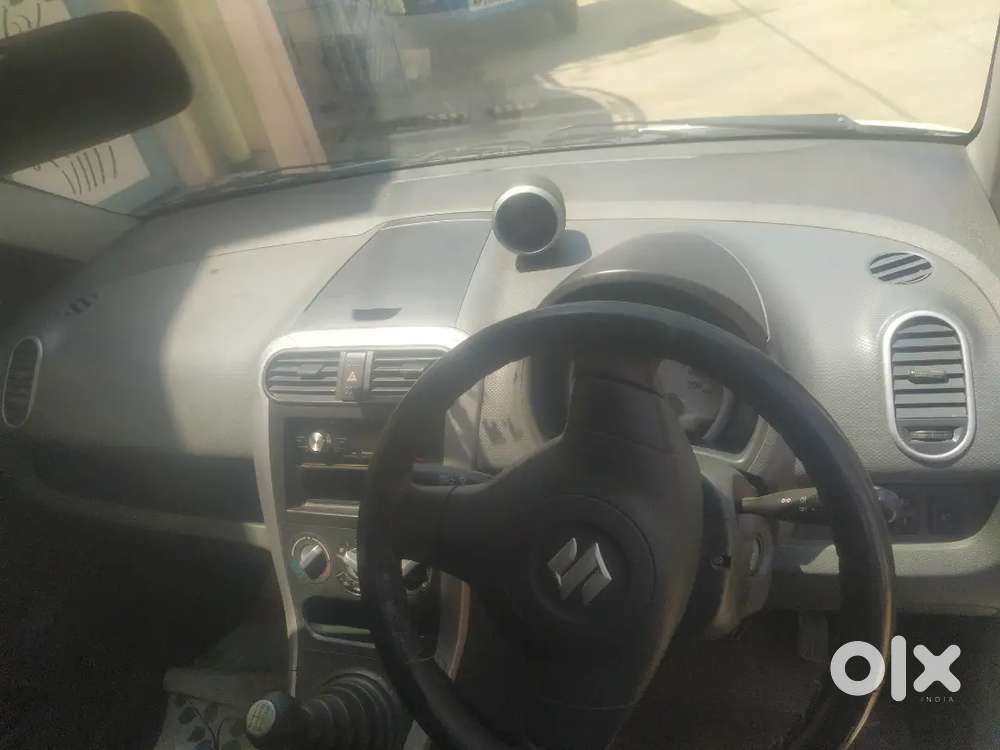 Engine Se Full Smooth  H Central Locking Sab H