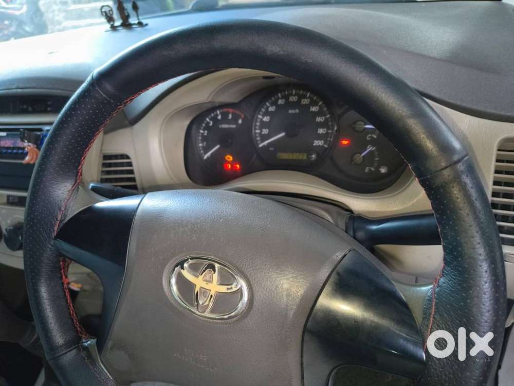 Toyota Innova 2012 Model For Sale