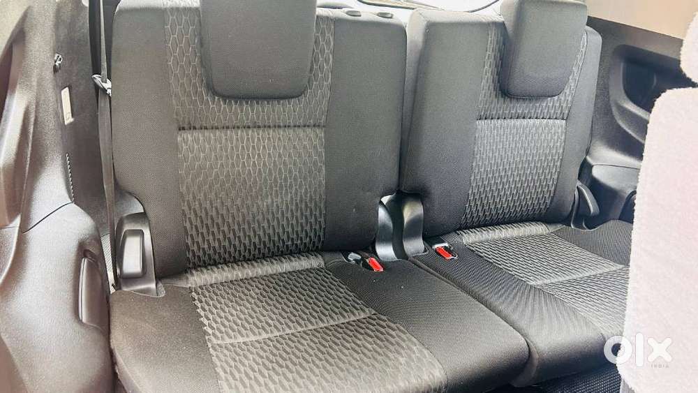 Toyota Innova Crysta 2.4 G Mt 8s, 2019, Diesel