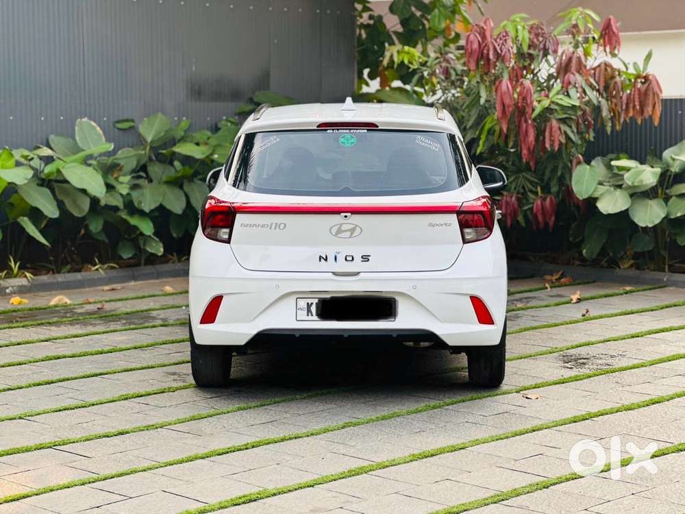 Hyundai Grand I10 Nios Petrol Manual 2023