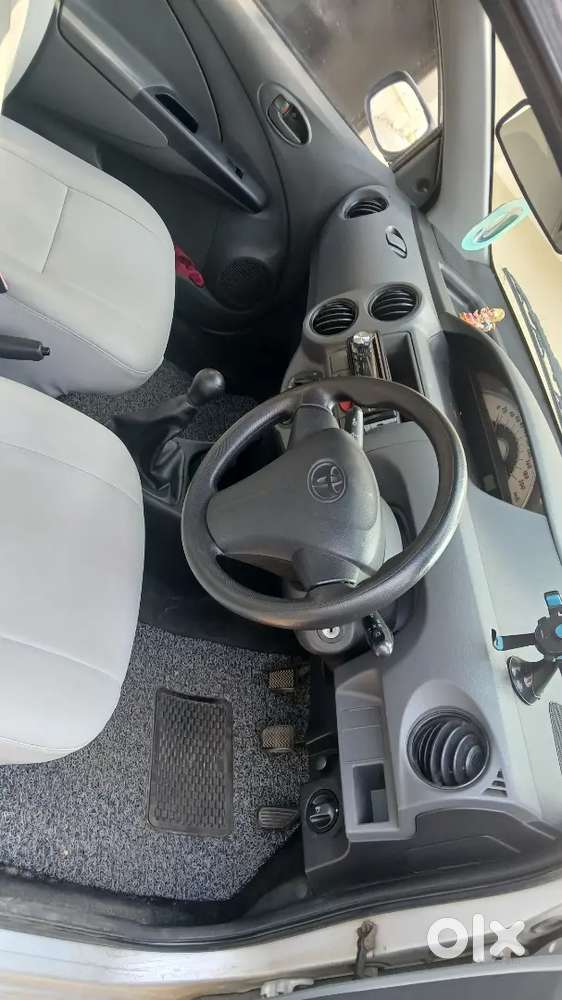 Toyota Etios 2012 1.5g Petrol Silver Well Maintained