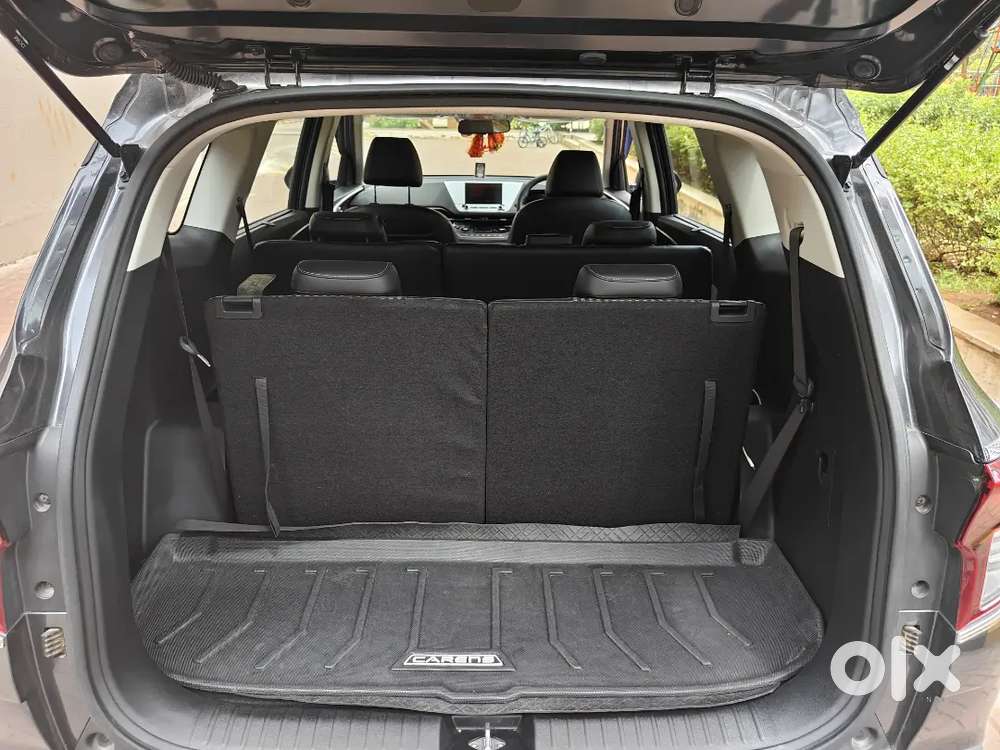 Kia Carens Petrol Well Maintained