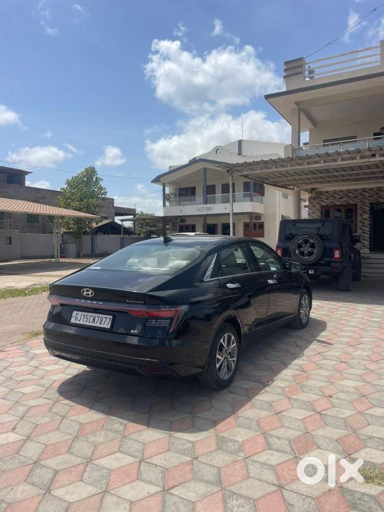 Hyundai Verna Petrol Manual 2023 Top Model