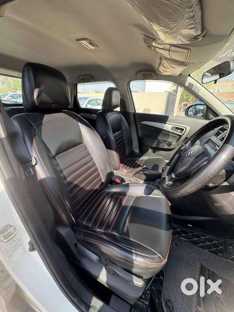 Maruti Suzuki Brezza 1.5 Zxi Smart Hybrid, 2021, Petrol