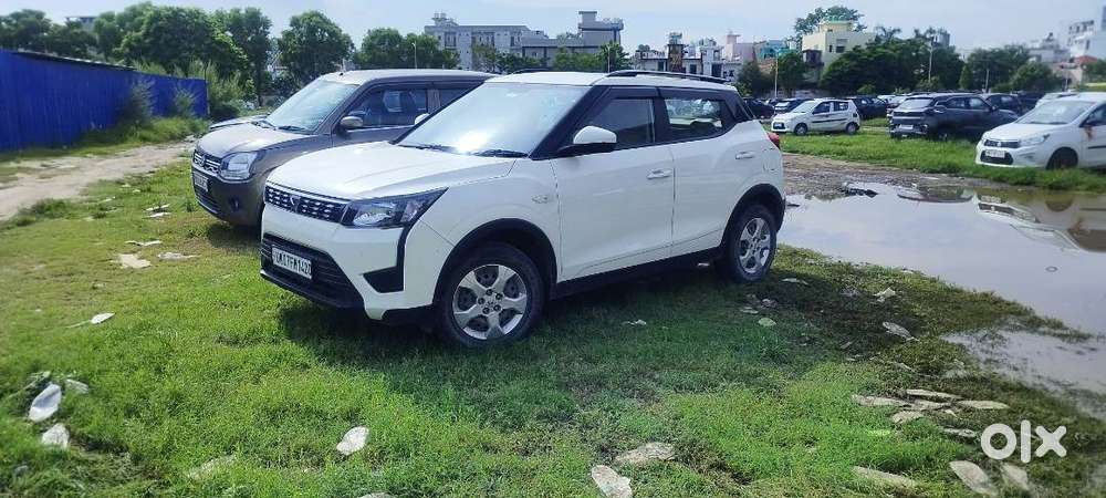 Mahindra Xuv300 W6 Diesel With Sunroof (2023) – Single Owner  Excelle