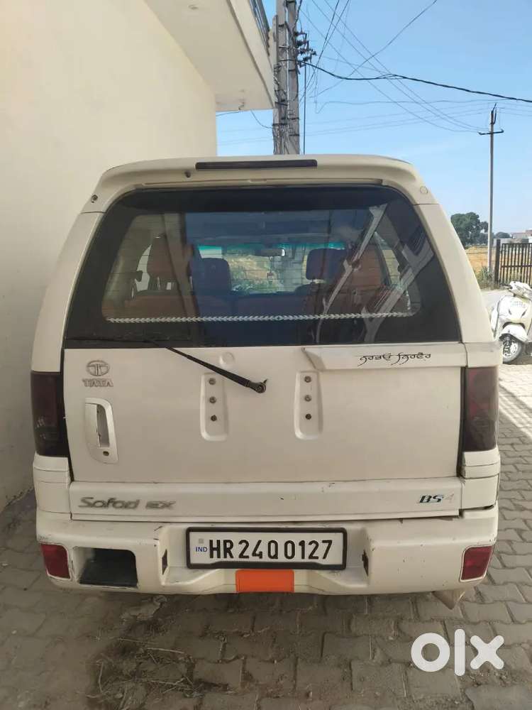 Tata Safari 2012 Diesel 100000 Km Driven