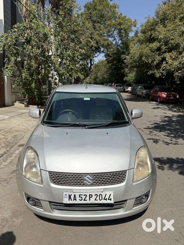 Maruti Suzuki Swift Lxi Option, 2010, Petrol