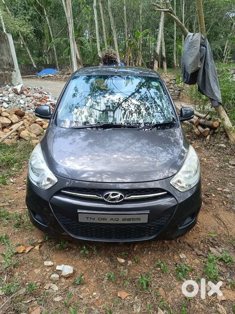 Hyundai I10 Sportz 2012