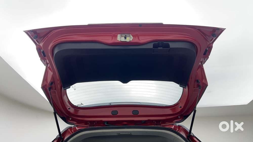 Maruti Suzuki Vitara Brezza 1.5 Zxi Plus, 2022, Petrol