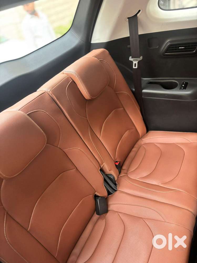 Mg Hector Plus 1.5 Sharp Turbo Cvt 6 Str, 2022, Petrol