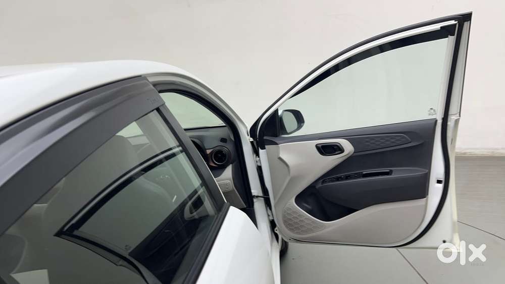 Hyundai Aura [2023-ongoing] 1.2 S Petrol Manual, 2022, Petrol