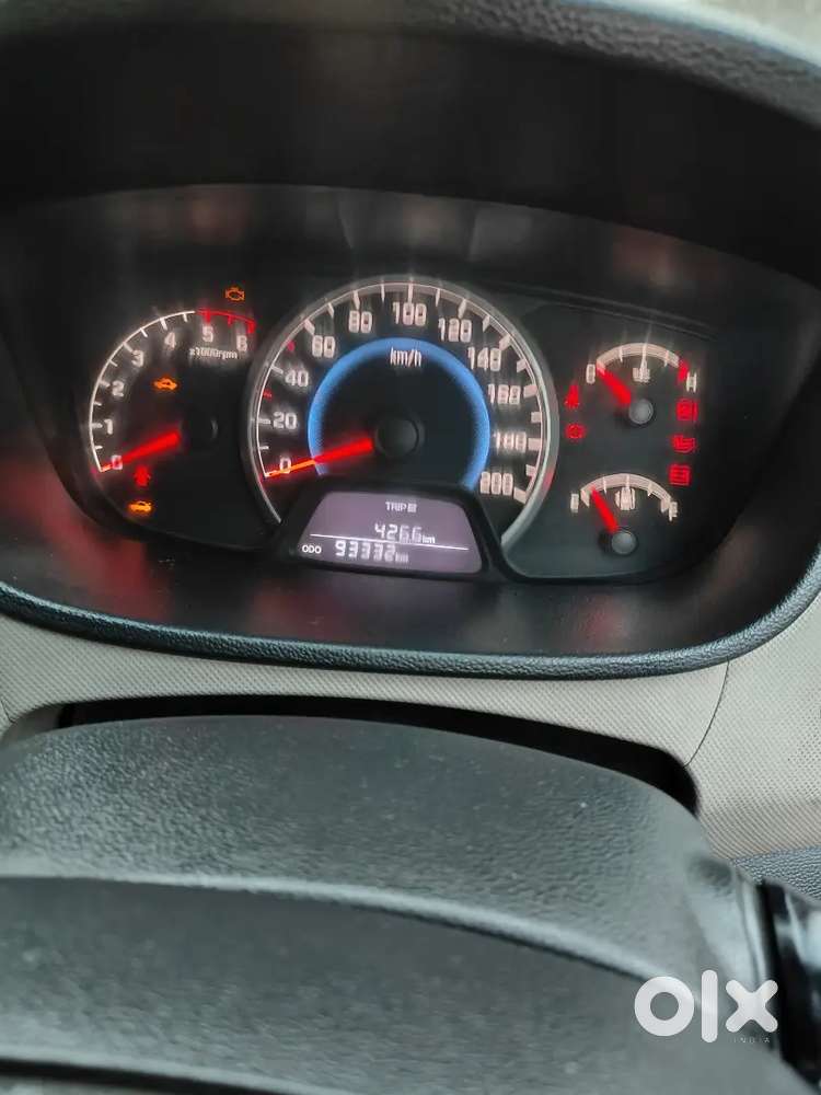Hyundai Grand I10 Diesel 2013 94000 Km Driven